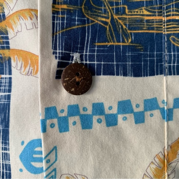 🌴 Men’s Hawaiian Aloha Shirt Tapa Ukulele size M 🌴 - Picture 8 of 11